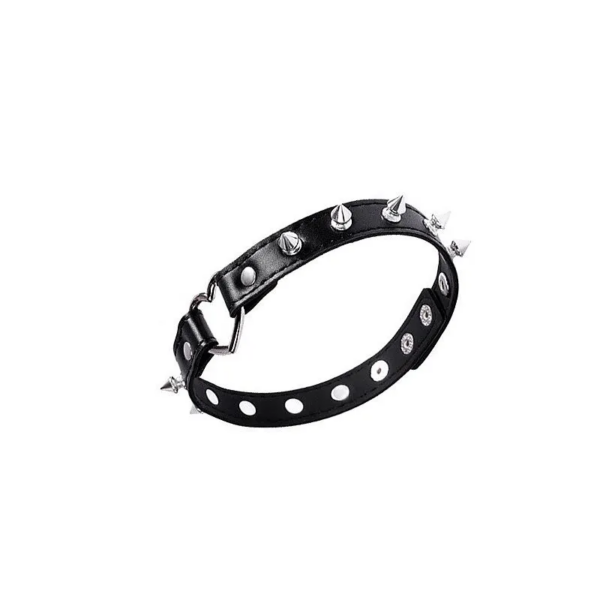 Heart-Shaped Punk Metal Rivet Collar