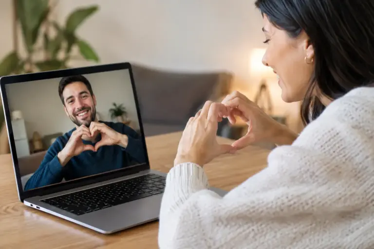 A Long Distance Intimacy Example That Feels Close